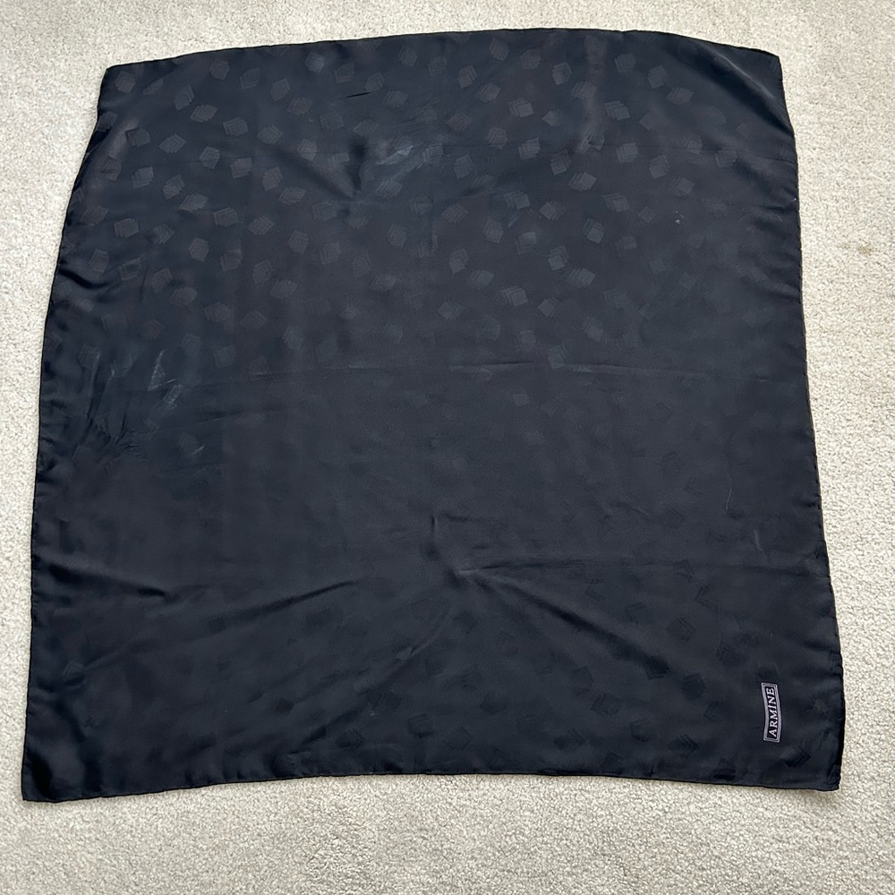 Armine 100% silk hijab -Black hijab -Square